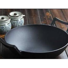 Vente chaude de wok en fonte pré-saison avec deux poignées
